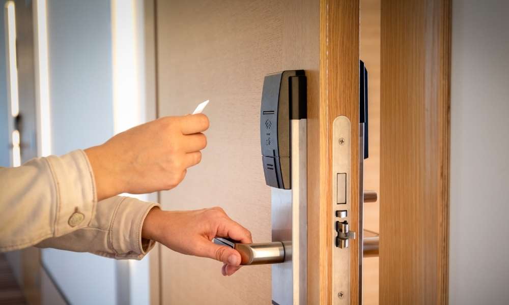 Opening A Bedroom Door By Using A Credit Card