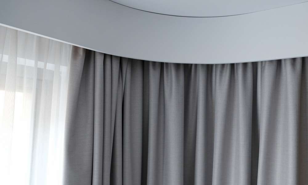 Curtain Cornice