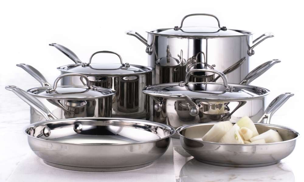 Why Does Hard Anodized Cookware Get Dirty?