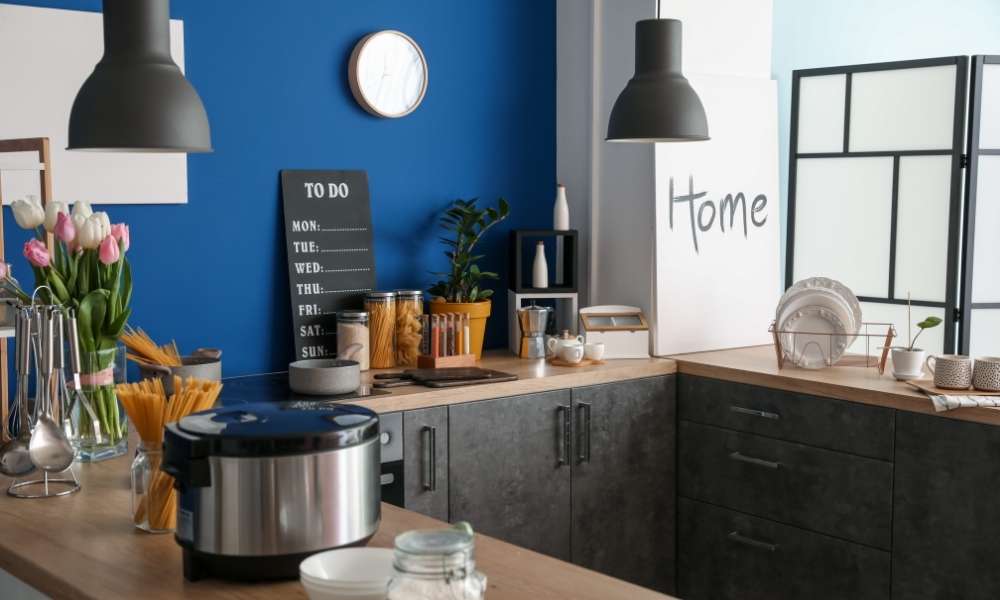 kitchen Bold Blue Accent Wall
