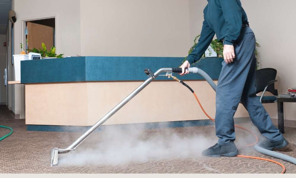 Prepare And Run The Steam Cleaner
